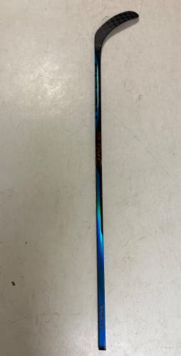 Senior Left Hand P92  Nexus Sync Hockey Stick