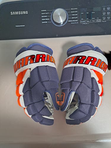 Used Warrior Bar Down Gloves 14"