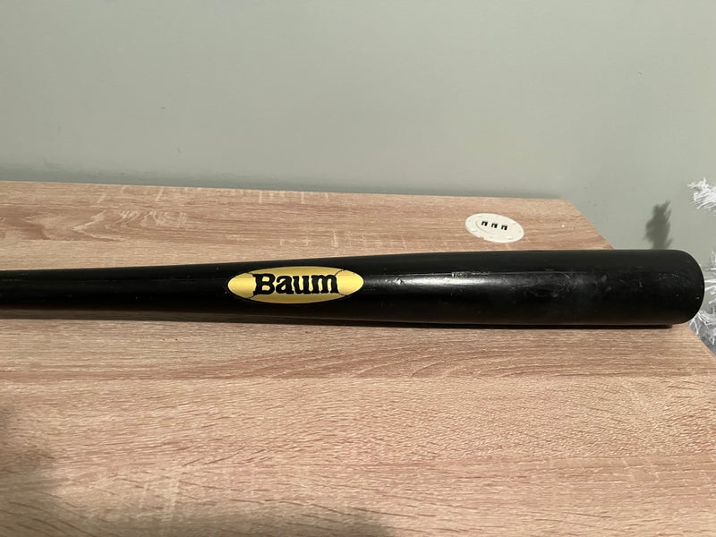 Baum Bat Gold Edition (-3) 30 oz 33"