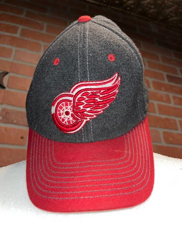 Detroit Red Wings Hat Adjustable