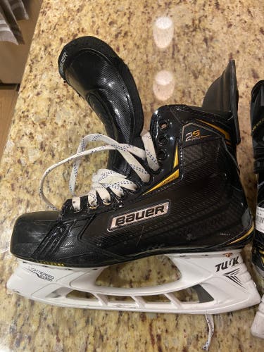 Used Bauer Regular Width Pro Stock 7 Supreme 2S Pro Hockey Skates