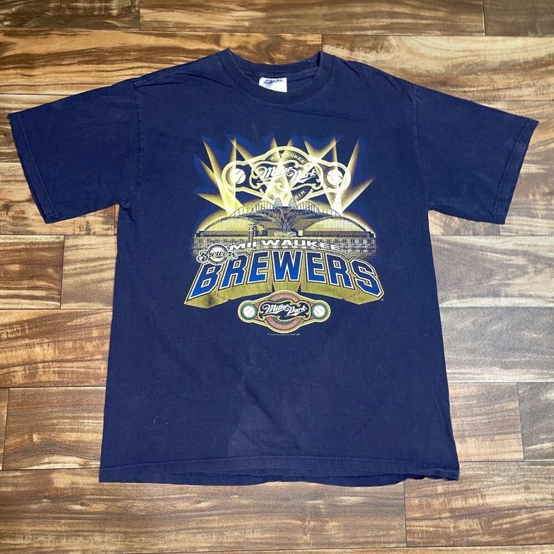 Vintage Milwaukee Brewers 2001 Miller Park Graphic T-Shirt Size Large L