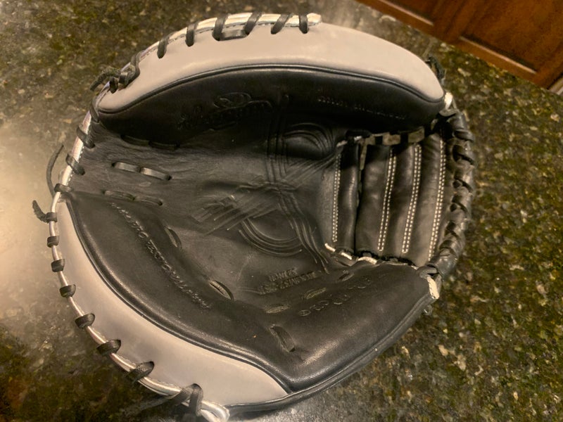 Rawlings Encore 32” Catchers Mitt