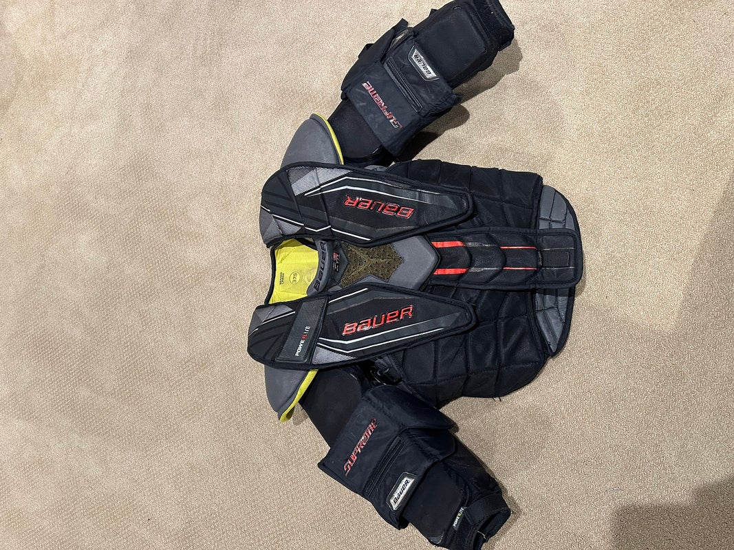 Used Large Bauer  Supreme 2S Pro Goalie Chest Protector
