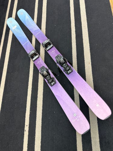 159cm Blizzard Black Pearl 88 Skis w/Tyrolia Attack 13 Bindings