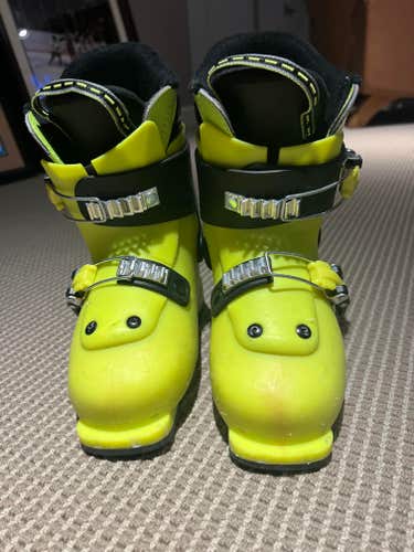 Kid's HEAD Racing z2 Ski Boots