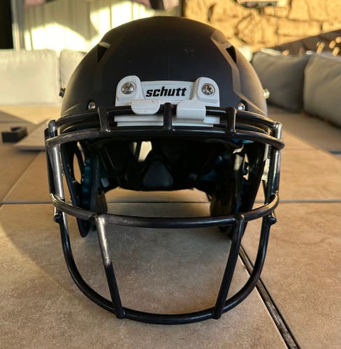 Adult Medium Schutt Football Helmet