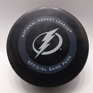 2020 Tampa Bay Lightning STANLEY CUP Bubble PLAYOFF GAME  PUCK Color Change SEE