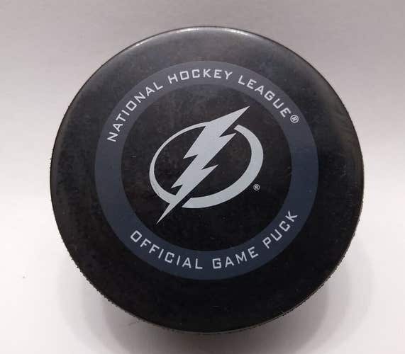 2020 Tampa Bay Lightning STANLEY CUP Bubble PLAYOFF GAME  PUCK Color Change SEE