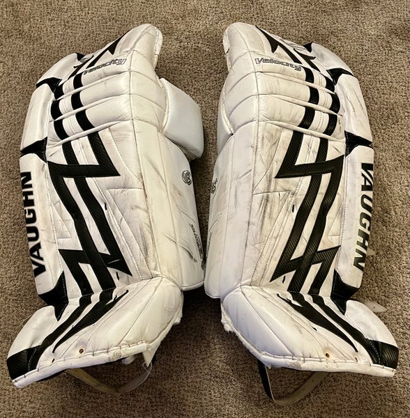 Used 34" Vaughn Velocity 7400 Goalie Leg Pads