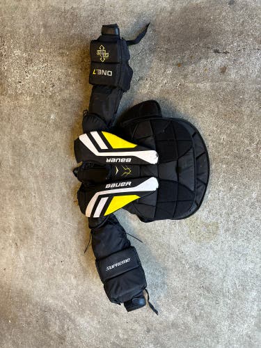 Used Large Bauer  Supreme One.7 Goalie Chest Protector