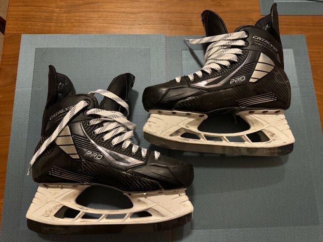 Used True Catalyst Pro Hockey Skates Regular Width 7.5