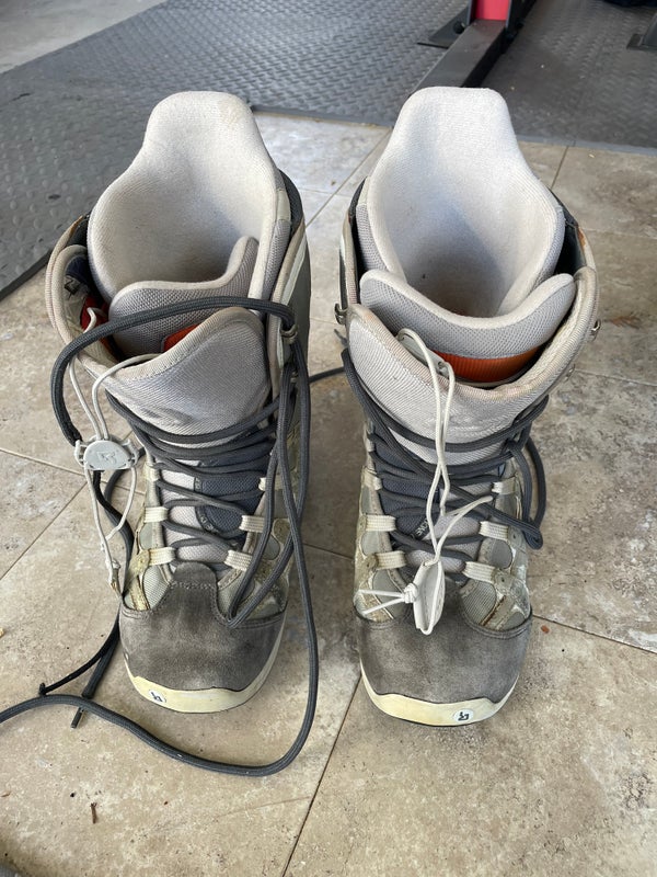 Burton snowboard boots