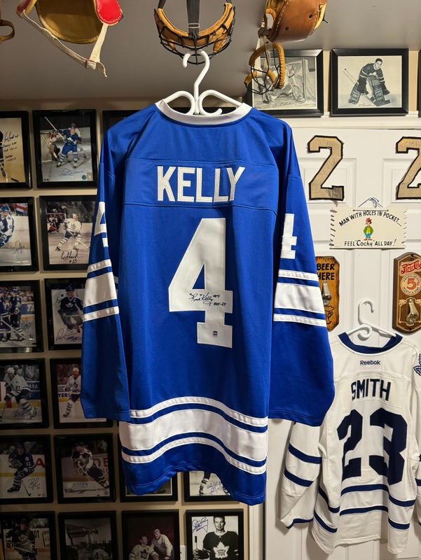 TORONTO MAPLE LEAFS RED KELLY SIGNED HOCKEY JERSEY WITH COA