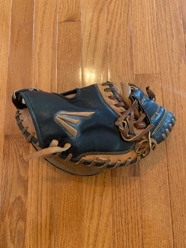 Used Right Hand Throw 33.5" Professional Series Baseball Glove PCH-H35 Catchers Mitt