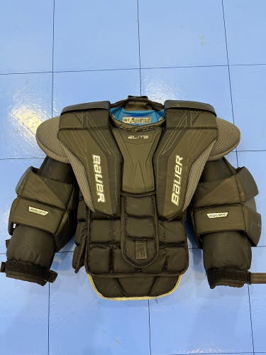 Used Intermediate Medium Bauer Elite Goalie Chest Protector