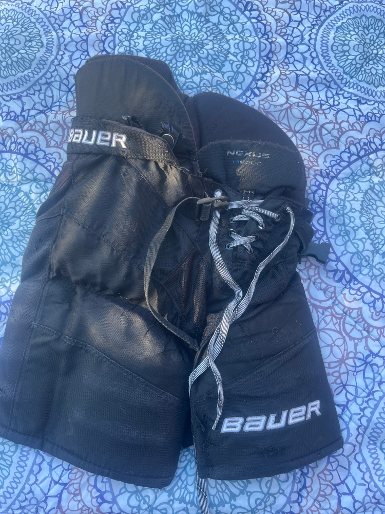 Junior Small Bauer NEXUS 9000 Hockey Pants