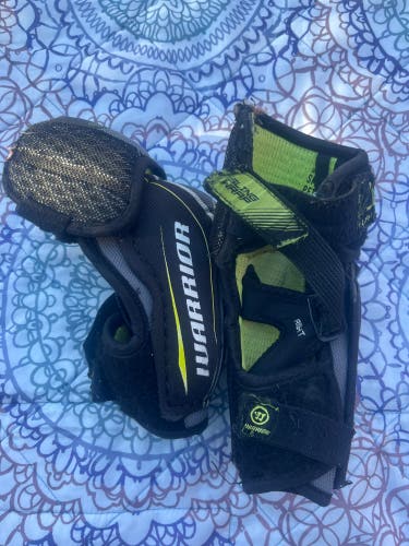 Used Small Warrior Alpha QX Pro Elbow Pads