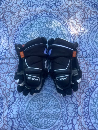 CCM 11" Tacks 9080 Gloves