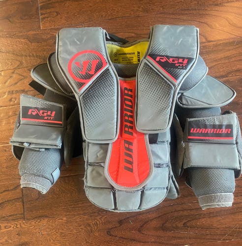 Used Medium Warrior Ritual G4 Goalie Chest Protector
