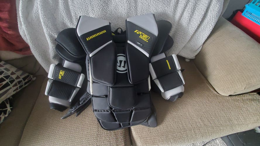 Large Warrior RX3 Pro+ Goalie Chest Protector