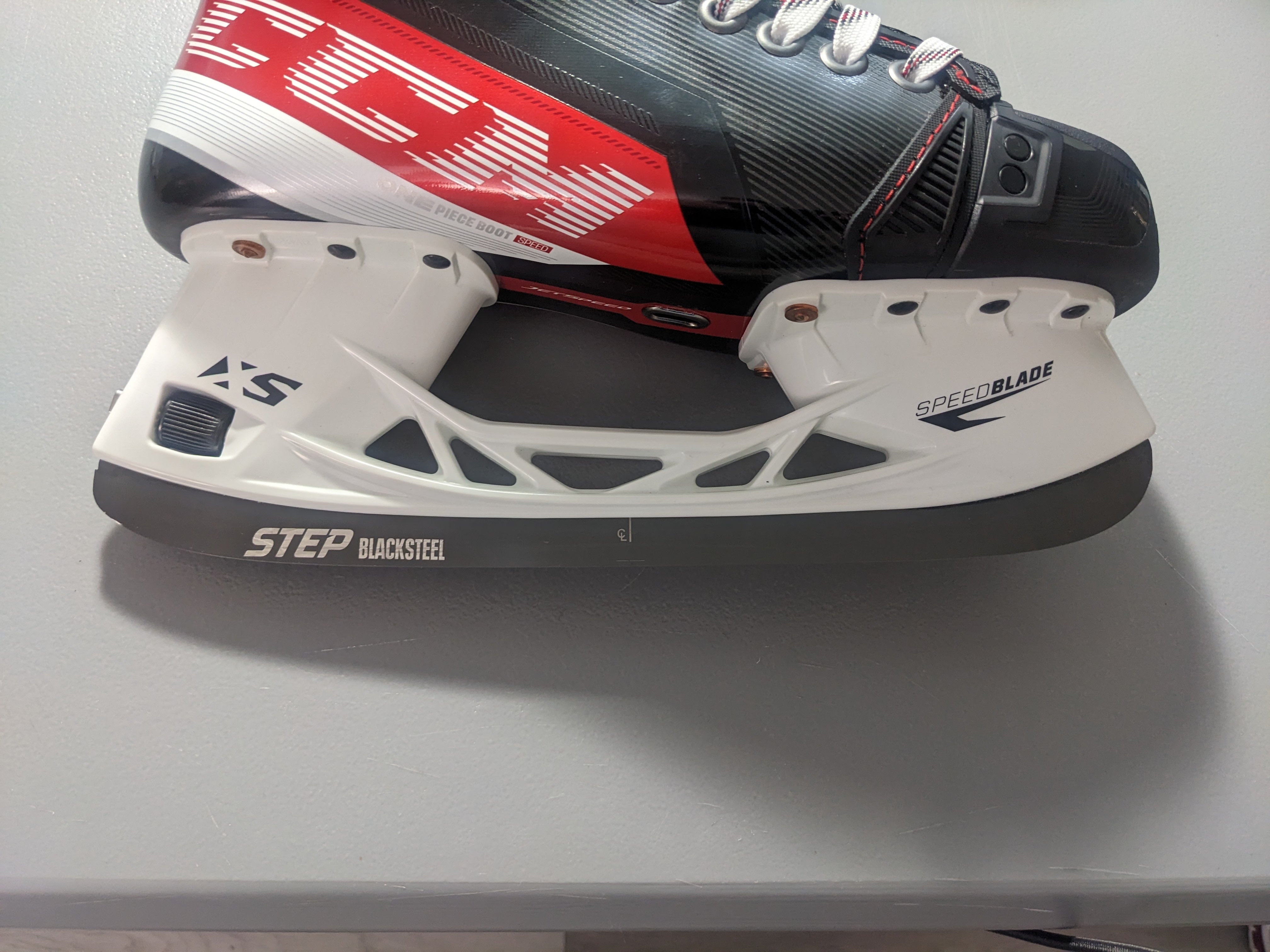 2 Pairs Step Steel Blacksteel CCM XS size 255 | SidelineSwap