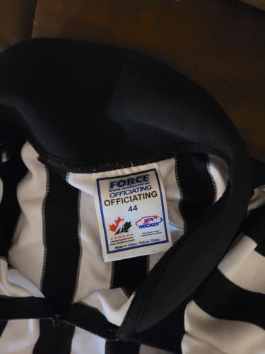 Used Force Referee Sweater size 44