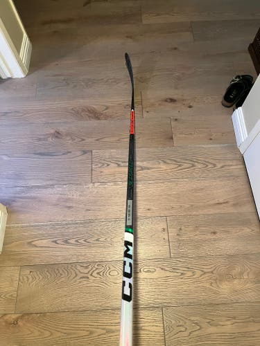 NEW CCM Jetspeed FT6 Pro Right Handed 70 Flex P29 Green Edition Hockey Stick