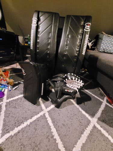 Used 36" Warrior Regular Ritual G4 Goalie Full Set
