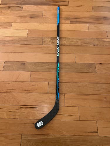 New Bauer Sync Hockey Stick P88/70 Flex/Right Handed