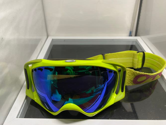 Vintage Oakley Crowbar Ski Goggles