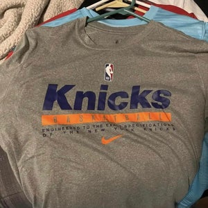nike new york knicks shirt