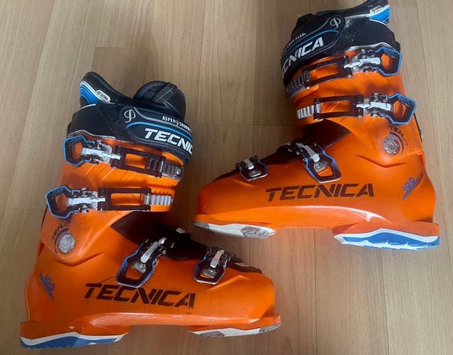 Tecnica Ten 2 100 HV ski boots size 28 /285mm