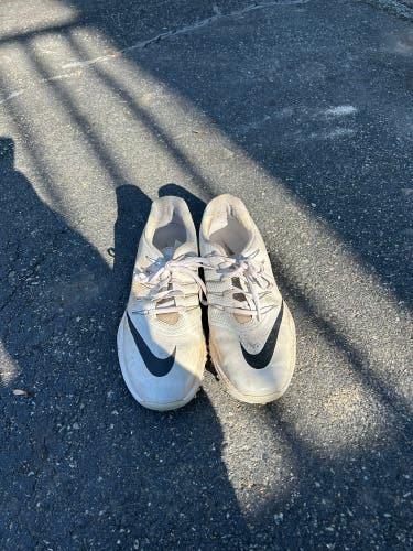 Used Size 9.5 (Women's 10.5) Nike Golf Shoes