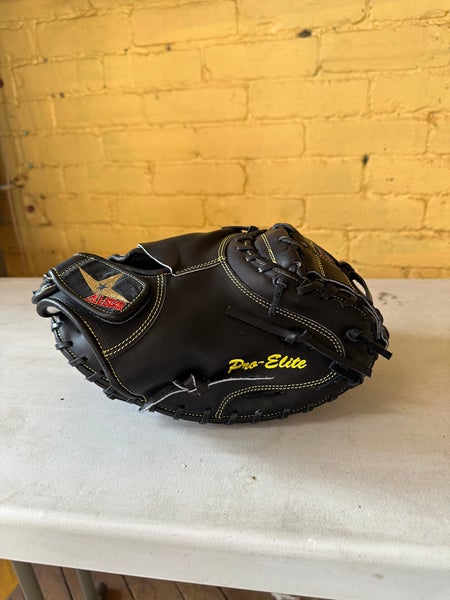 New All-Star Right Hand Throw 34" CM3000MBK Catcher's Glove - Grosh