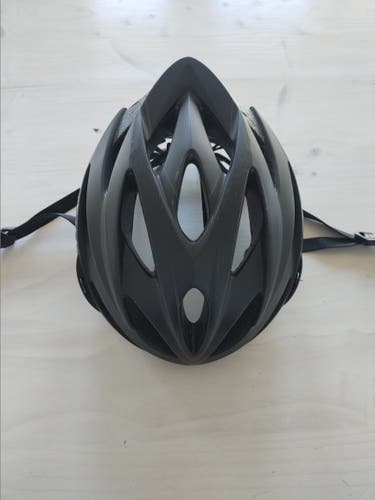 Men's Medium Giro Savant Helmet