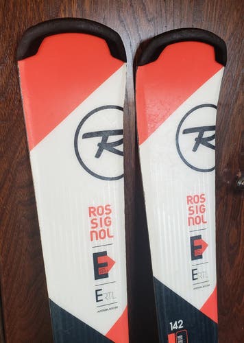 142cm Adult WIDER Skis ROSSIGNOL EXPERIENCE w/Look Xpress 10 Bindings *PRE-OWNED* CLEAN