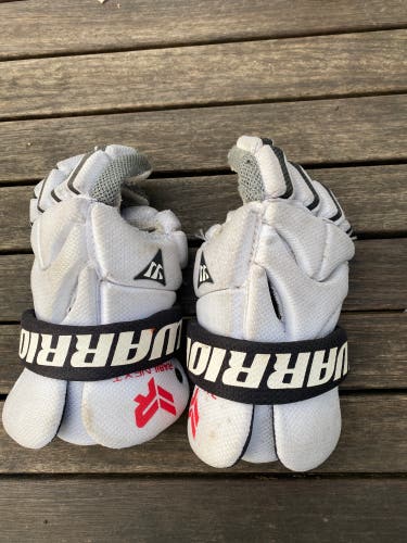 Used WWarrior RabilNext gloves size YXS