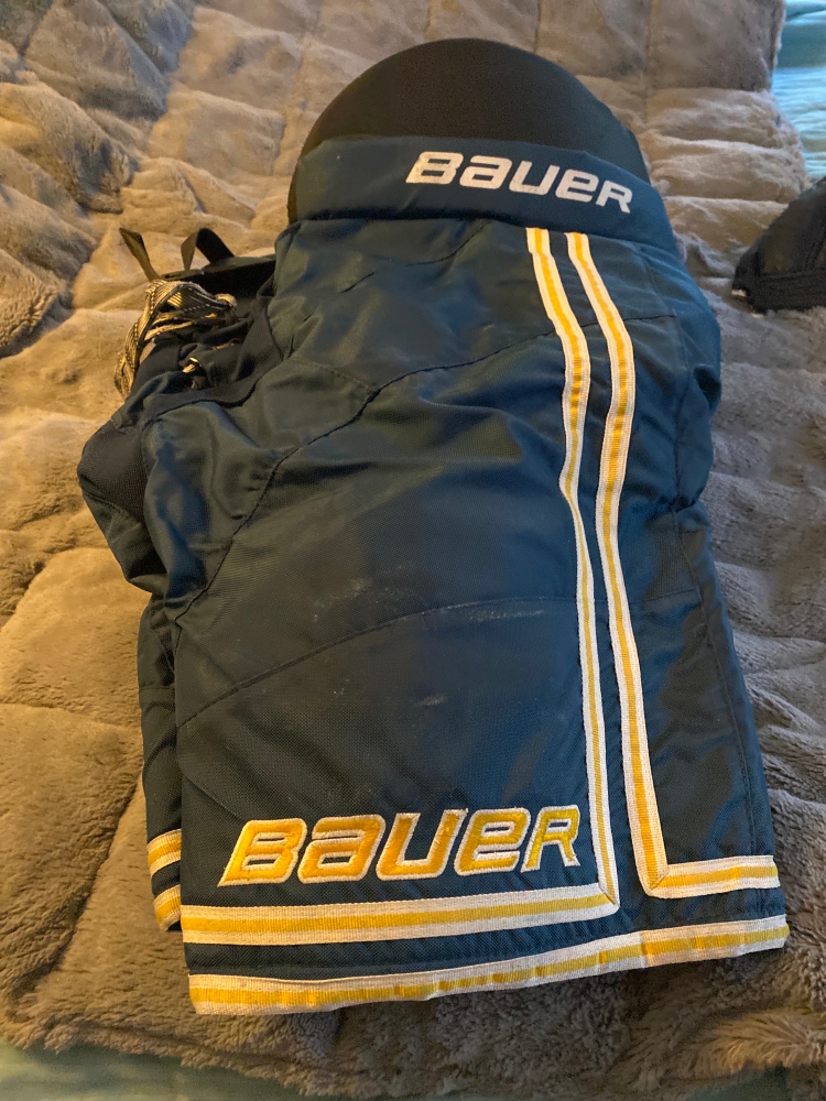 Junior Medium Bauer Custom Pro Hockey Pants