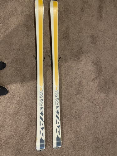 Used Dynastar Skis