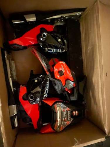 Used Racing Max Din 18 Xcell Ski Bindings