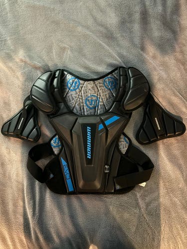 Warrior Evolution Shoulder Pads New without tags