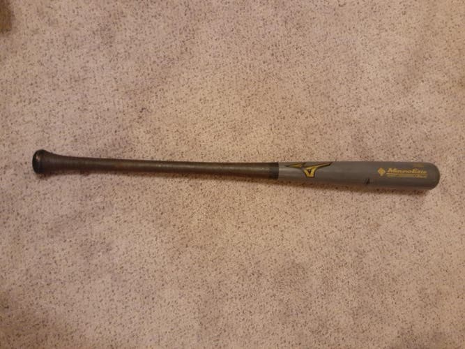 Used BBCOR Certified Wood Composite (-3) 30 oz 33" MZC271 Maple Composite Bat Bat