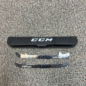 Used CCM XS STEP Blacksteel 263 w/ carrying case