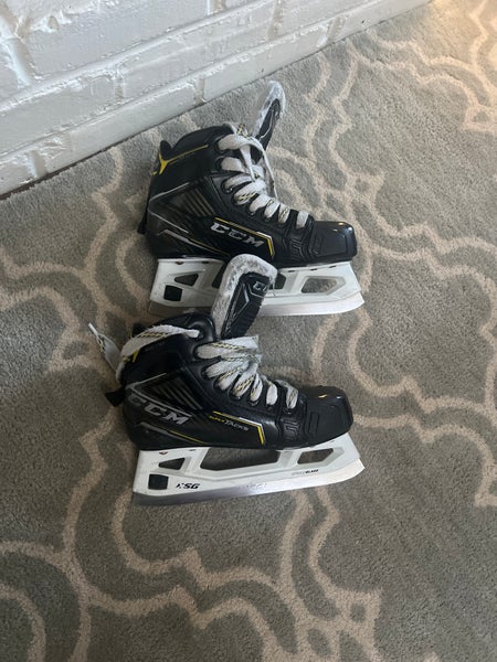 Used CCM Regular Width Size 1 Tacks Hockey Goalie Skates