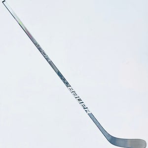 New Bauer Vapor ADV (Hyperlite Dress) Hockey Stick-LH-P88-77 Flex-Grip W/Spiral Texture