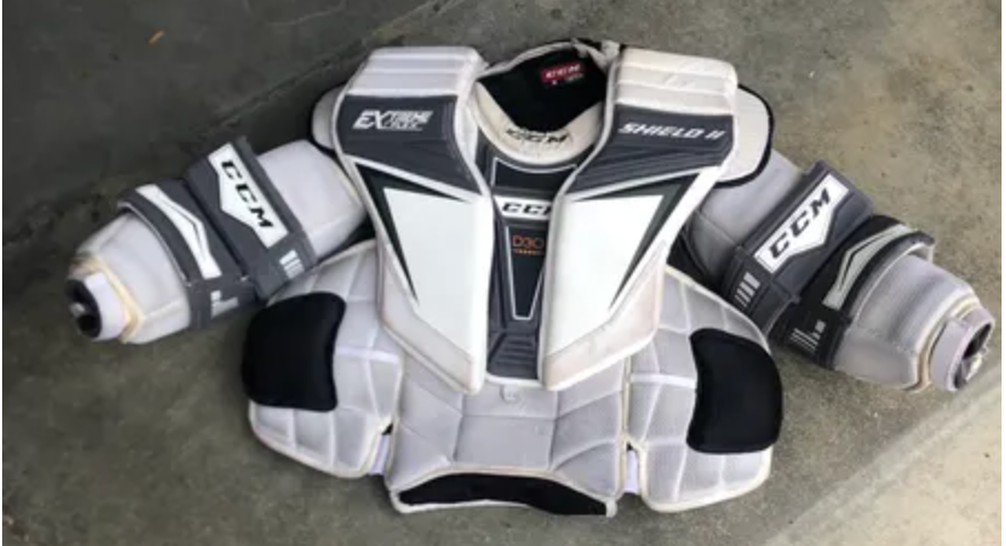 Used Small CCM Extreme Flex Shield II Goalie Chest Protector