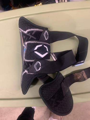 Black Used Senior EvoShield Shin Guards Leg guard