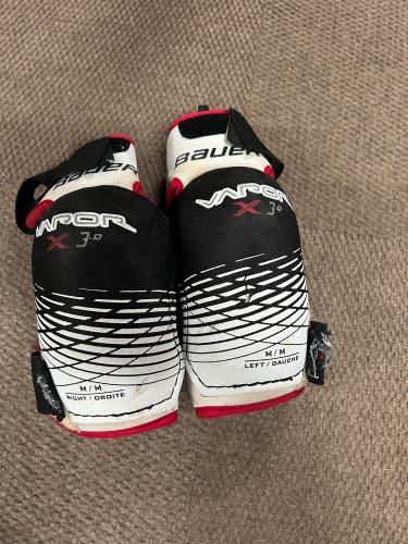Hockey elbow pads