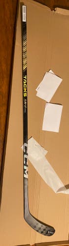 CCM TACKS AS-VI (6) PRO Stick - Right / 75 Flex P29